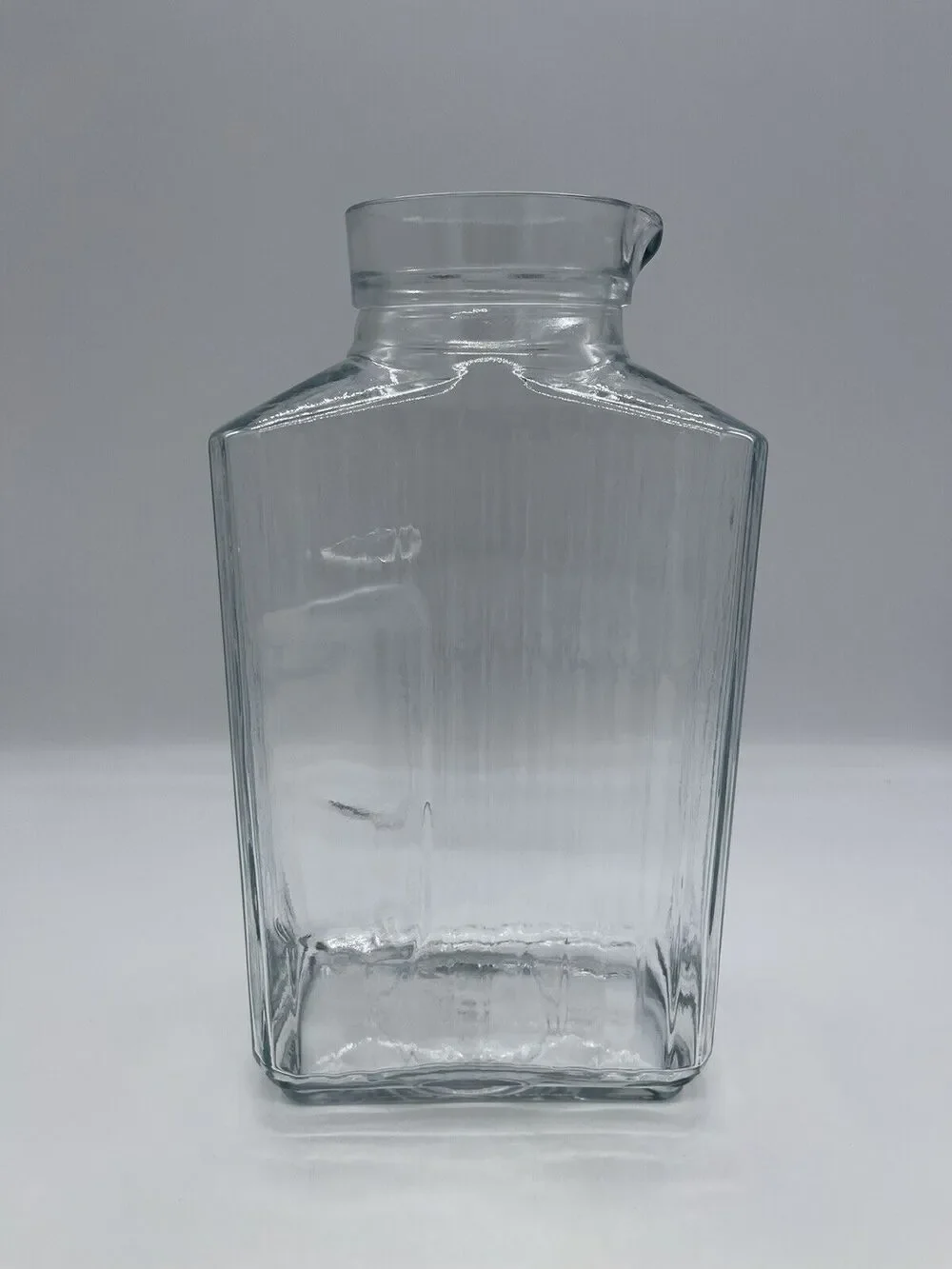 Anchor Hocking 64 Ounce Bistro Clear Glass Pitcher No Stopper